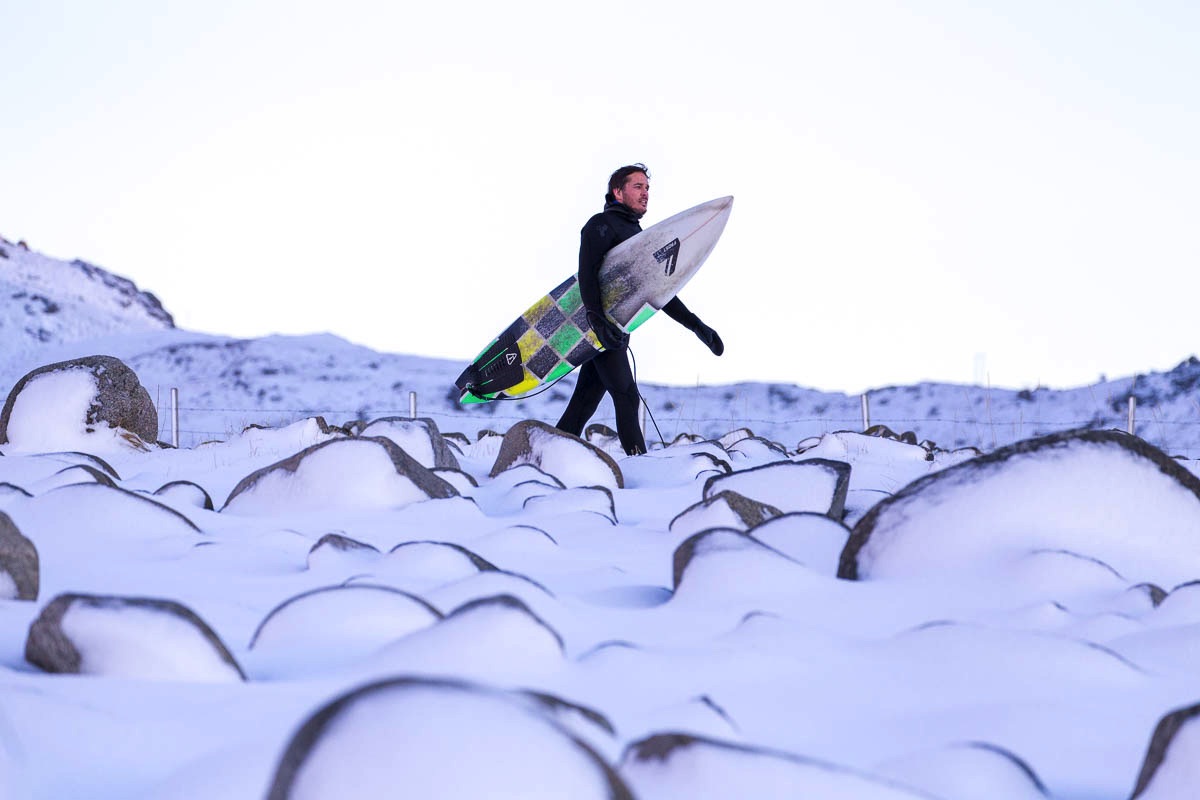 lofoten surfing