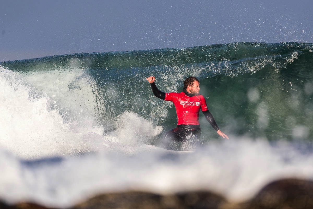 lofoten surfing