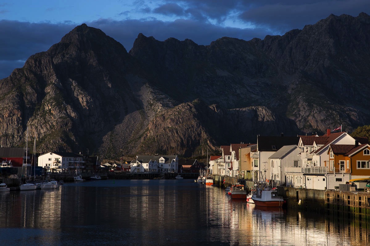 henningsvaer, lofoten, herfst